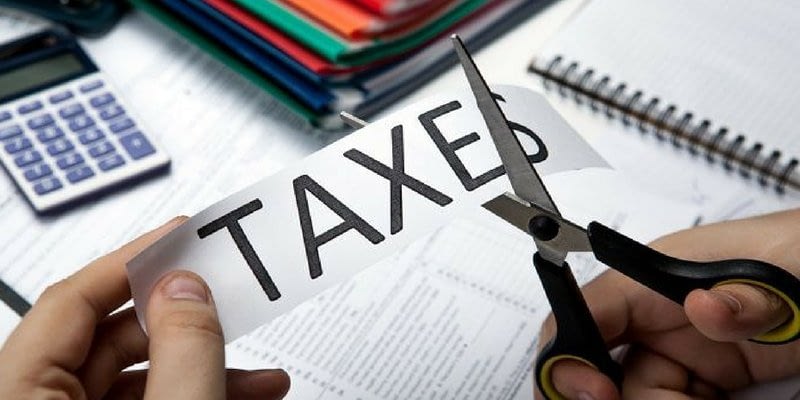 i-t-dept-to-release-all-pending-tax-refunds-up-to-rs-5-lakh-immediately